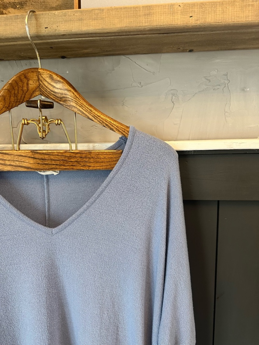Before You Light Blue Gray V-Neck Knit Top size 3X - Picture 6 of 9